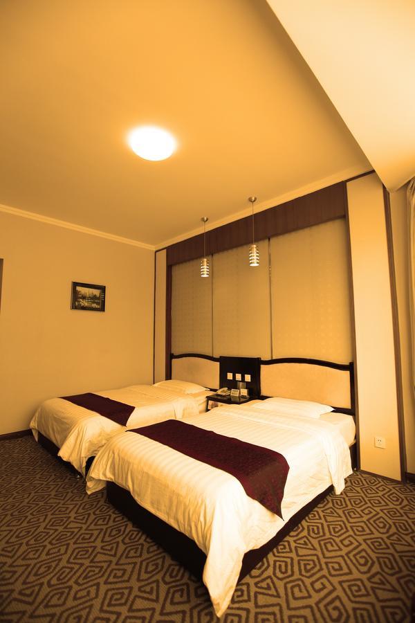 Huashan Jinsui Hotel Huayin Eksteriør billede